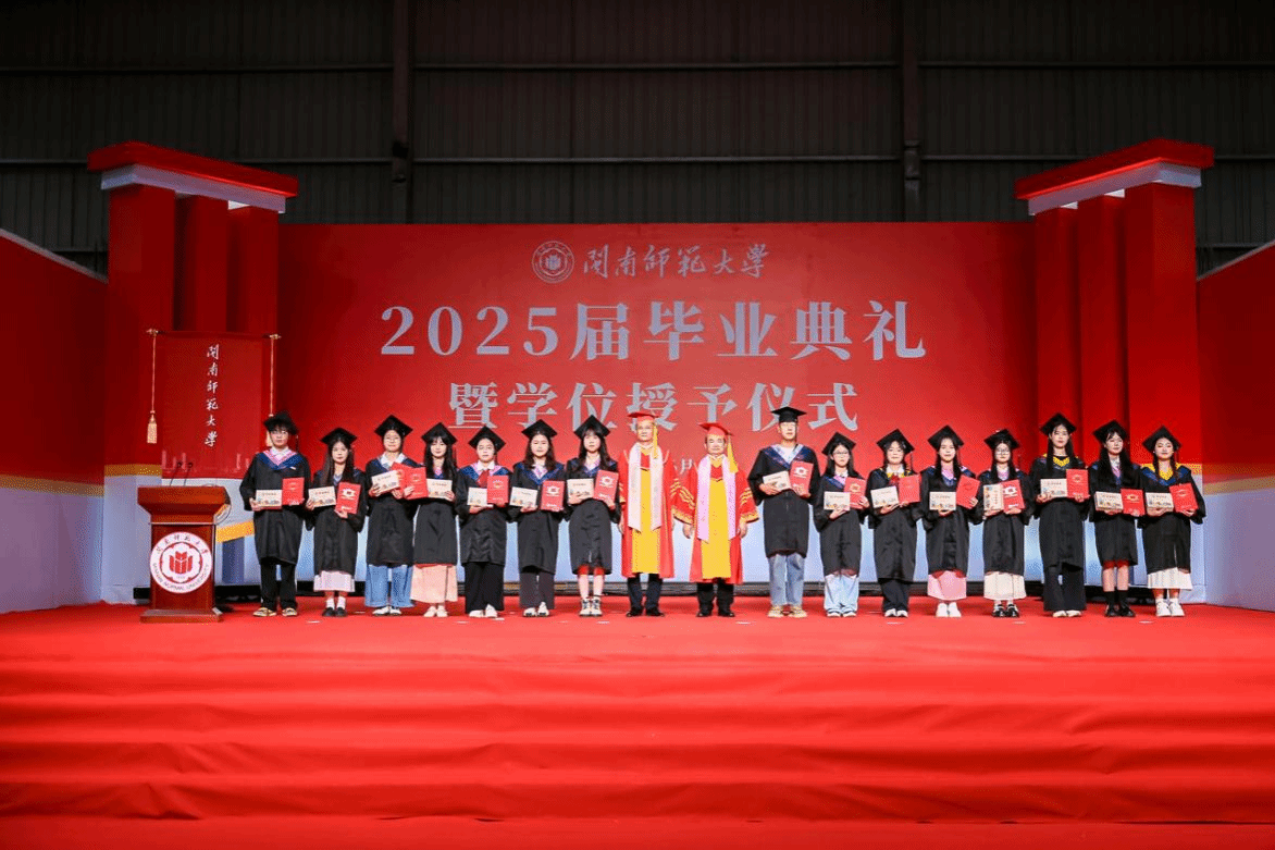 C29052BAFC52DAF1983D5FEF8F4_CCD4A6E8_46CA1