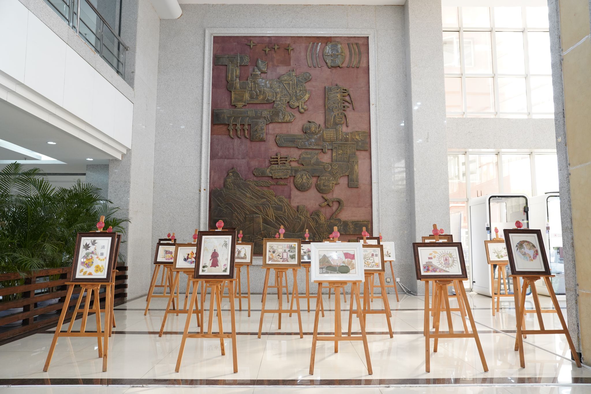 BE0FE4C4A6E247E57F216DBE1A8_D3D3DEEB_6AA29