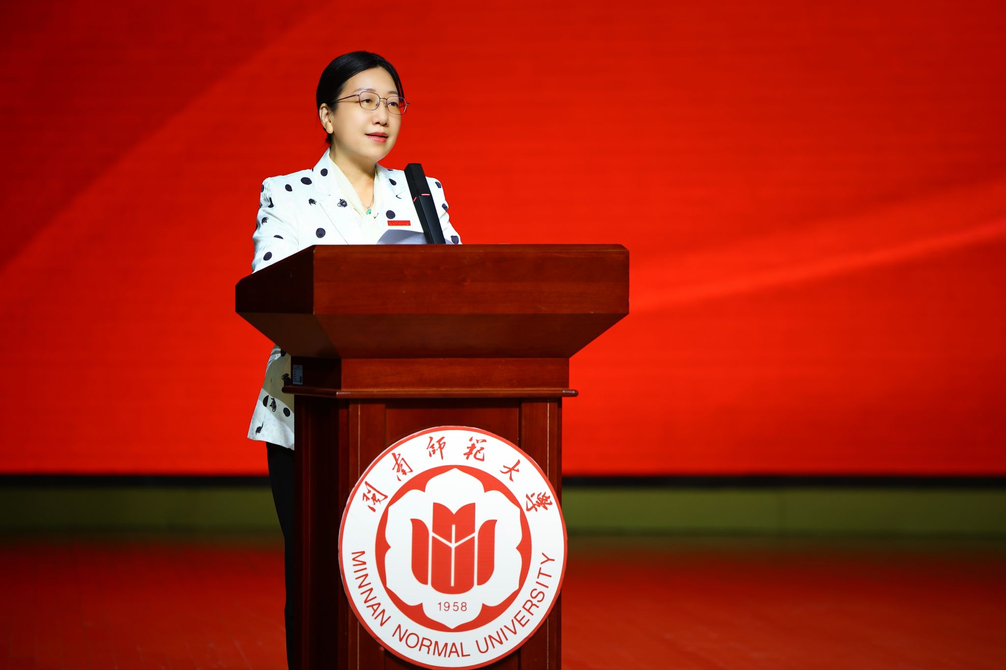 CAB1698E753C4B9F020A01E1190_376DA86F_23986