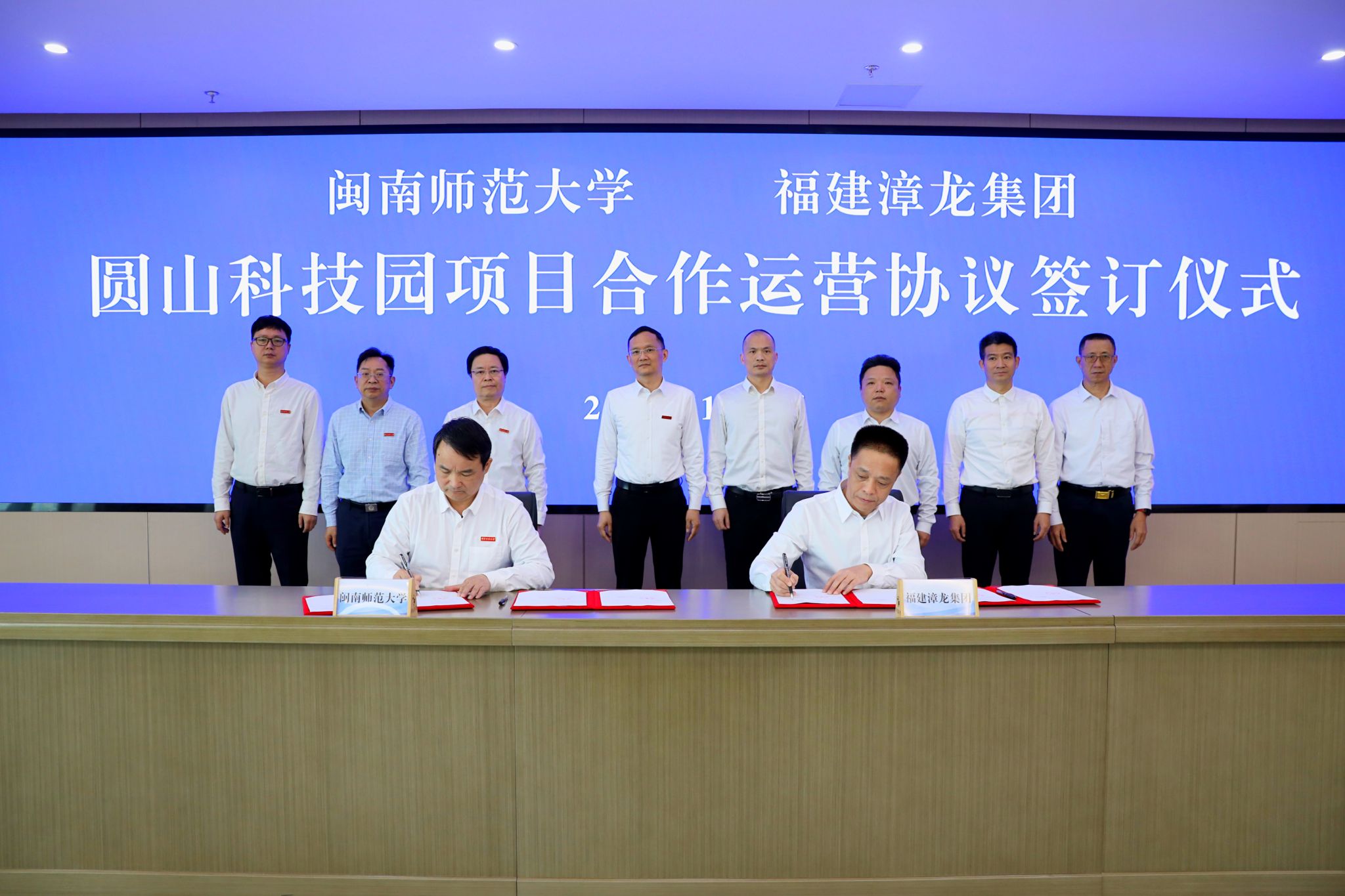 5E6D48F11E73BC921882BE5FE78_C8C132D3_410AC